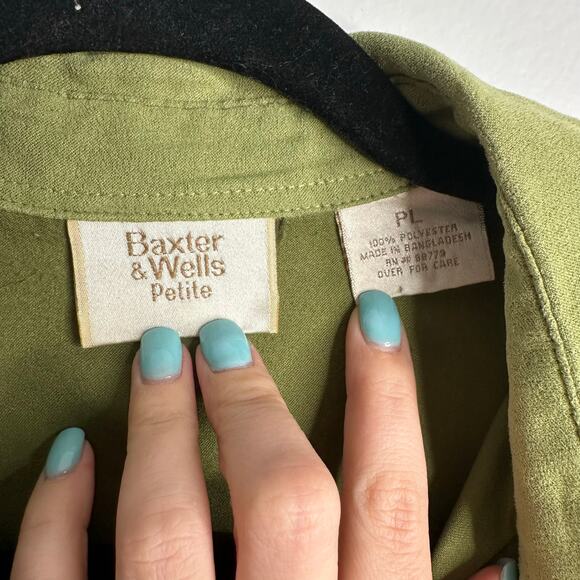 Baxter + Wells avocado green faux suede button up‎ with stitched detail - Picture 4 of 6